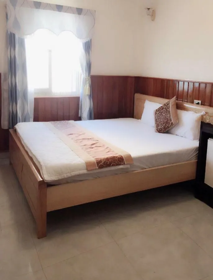 Hoang Son Hotel Nha Trang 2*,  Vietnam