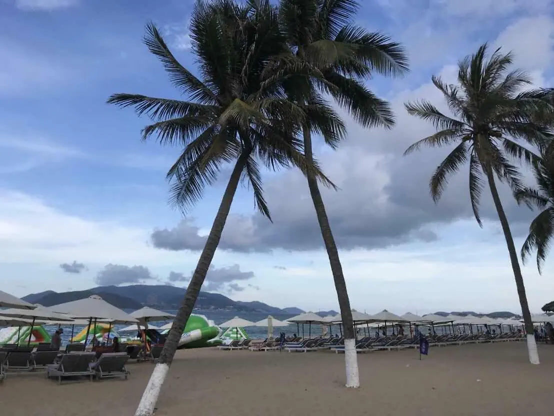 Hoang Son Hotel Nha Trang 2*,